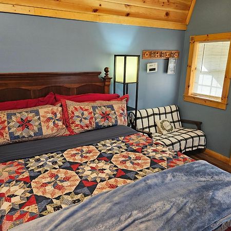 Acorn Cottage At Hocking Vacations Logan Esterno foto