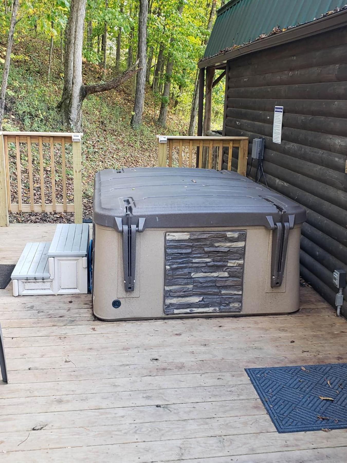 Acorn Cottage At Hocking Vacations Logan Esterno foto